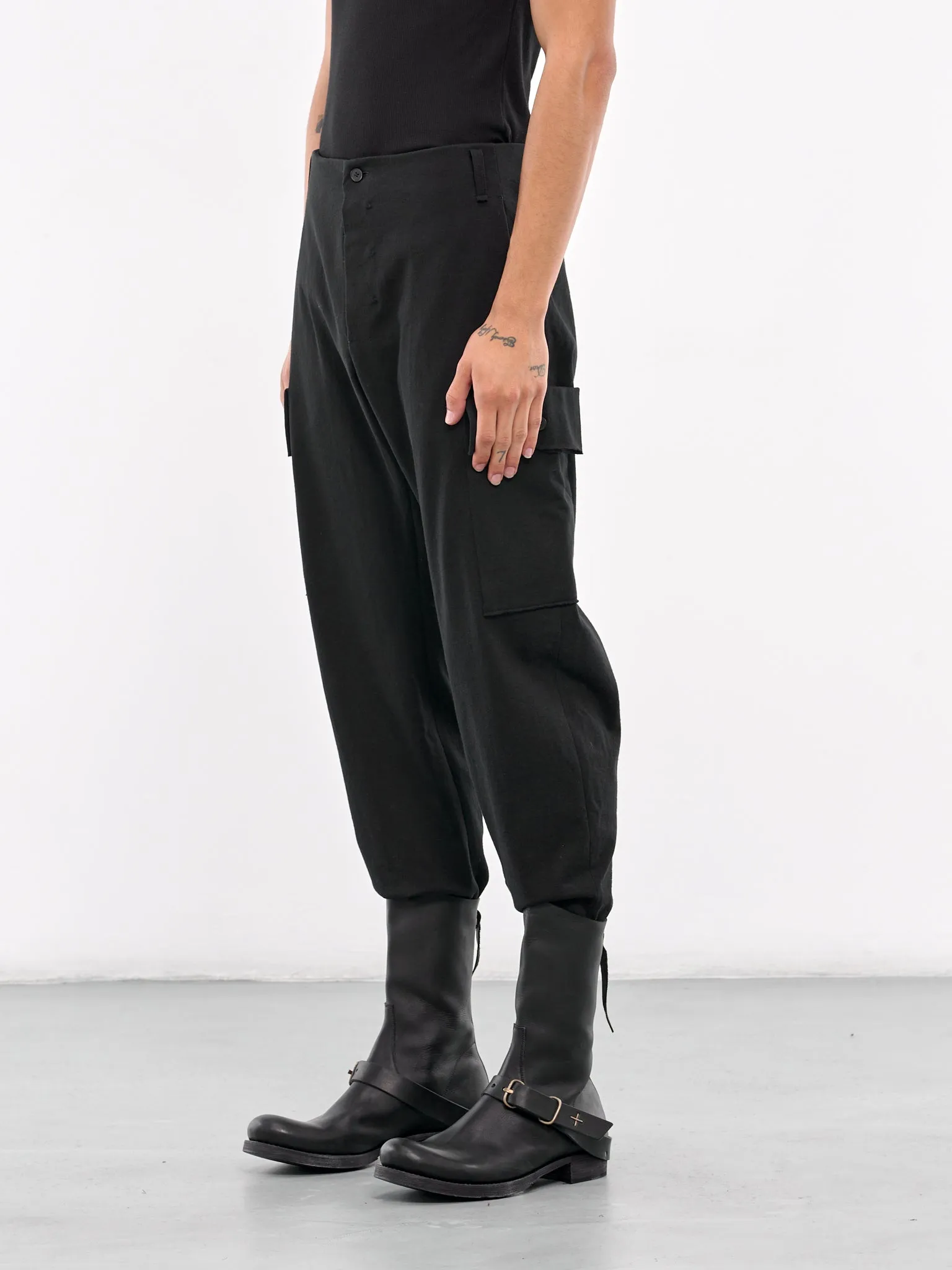 8-Pocket Cargo Pants (P380-MJP1-BLACK)