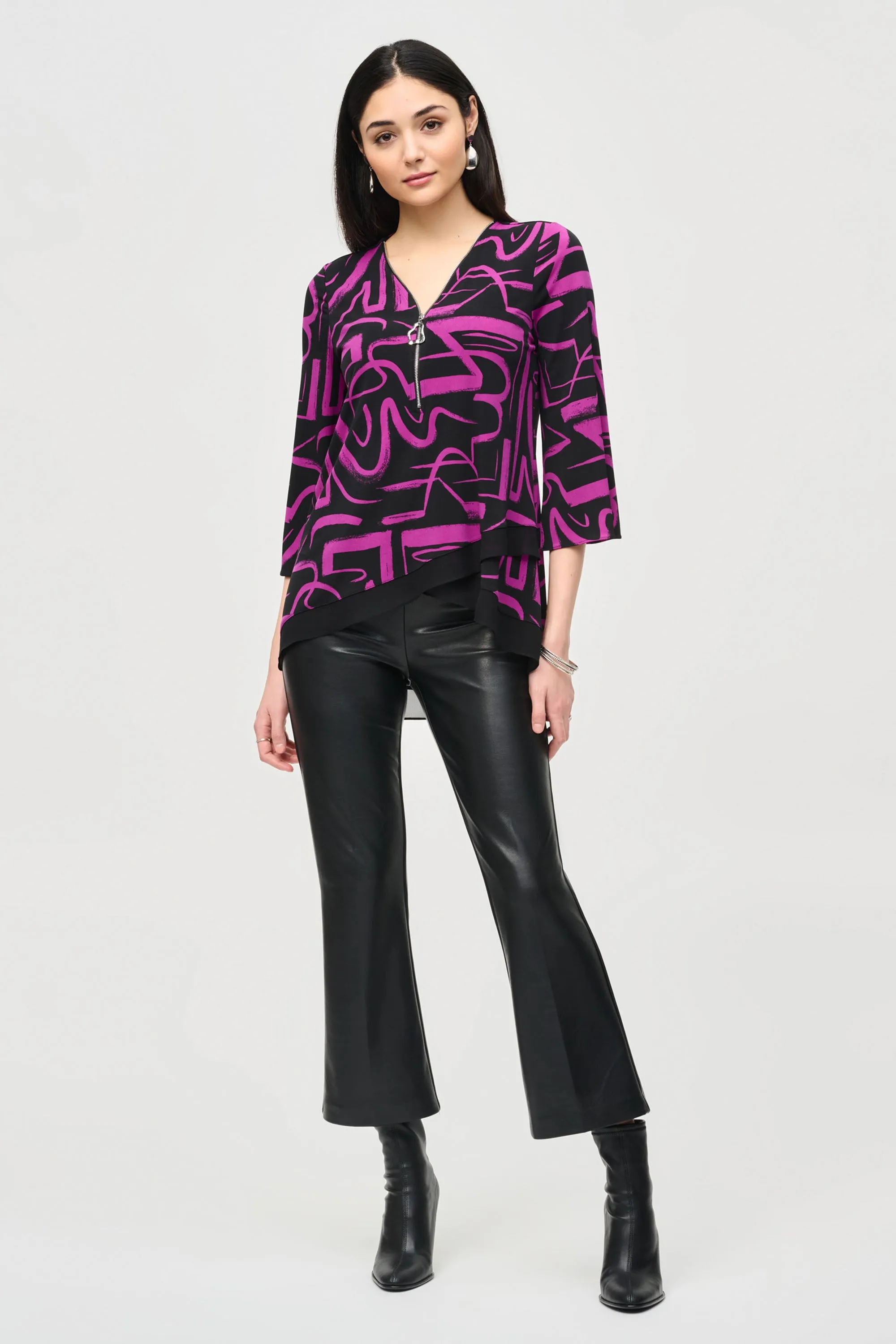 ABSTRACT FLARED ZIP NECK TOP