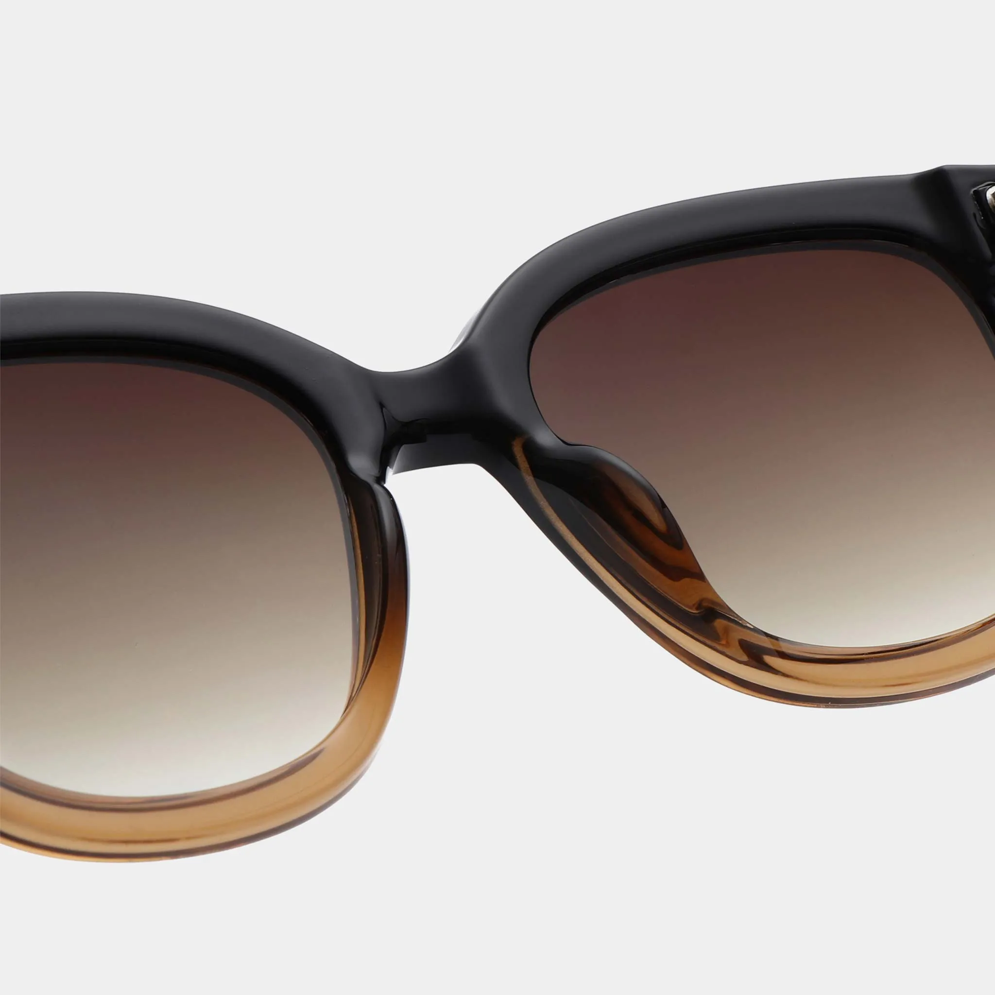 A.Kjaerbede Billy Black Brown Transparent Sunglasses