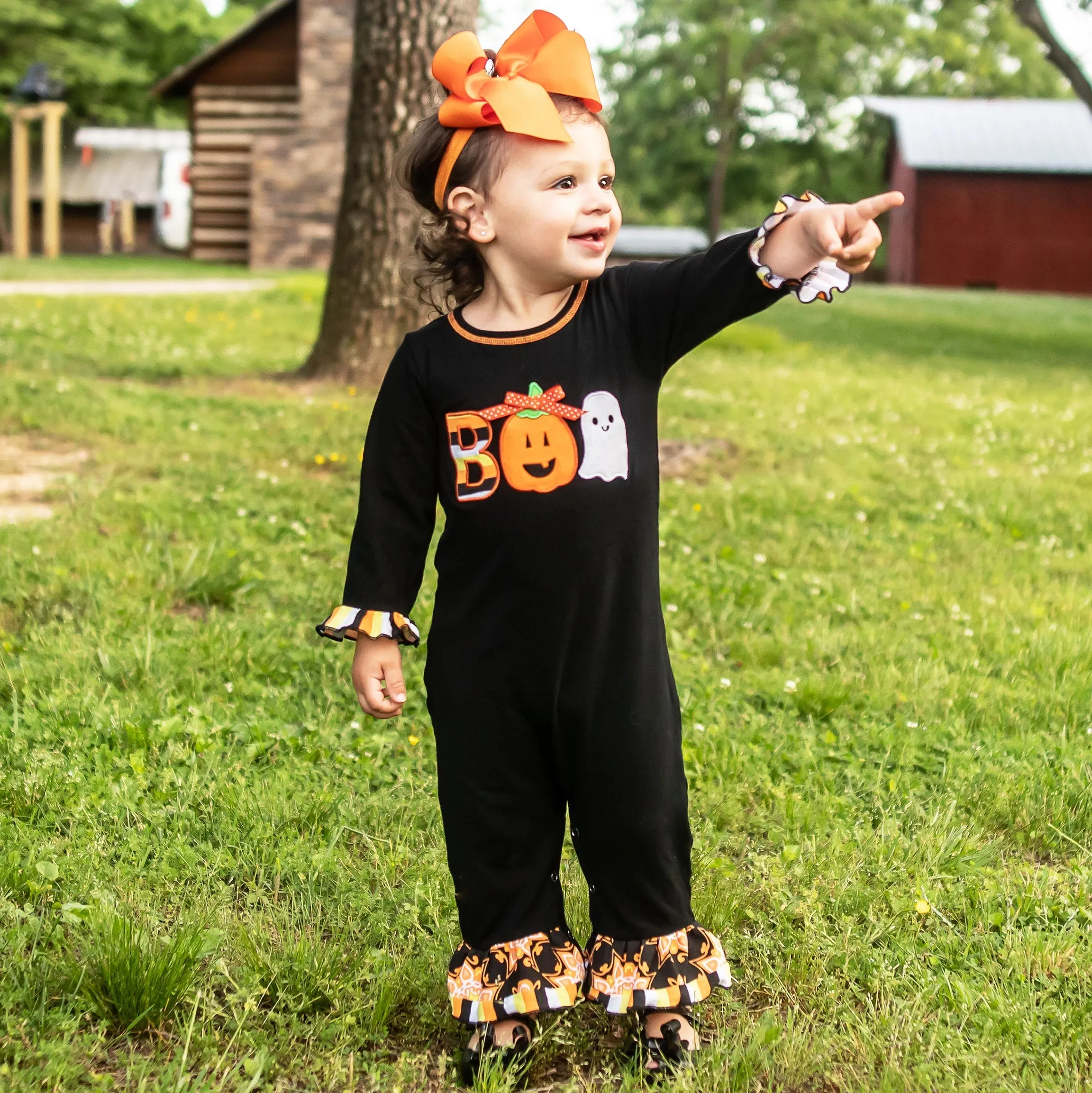 AnnLoren Baby Girls Black & Orange Pumpkin Boo Halloween Autumn Holiday Romper