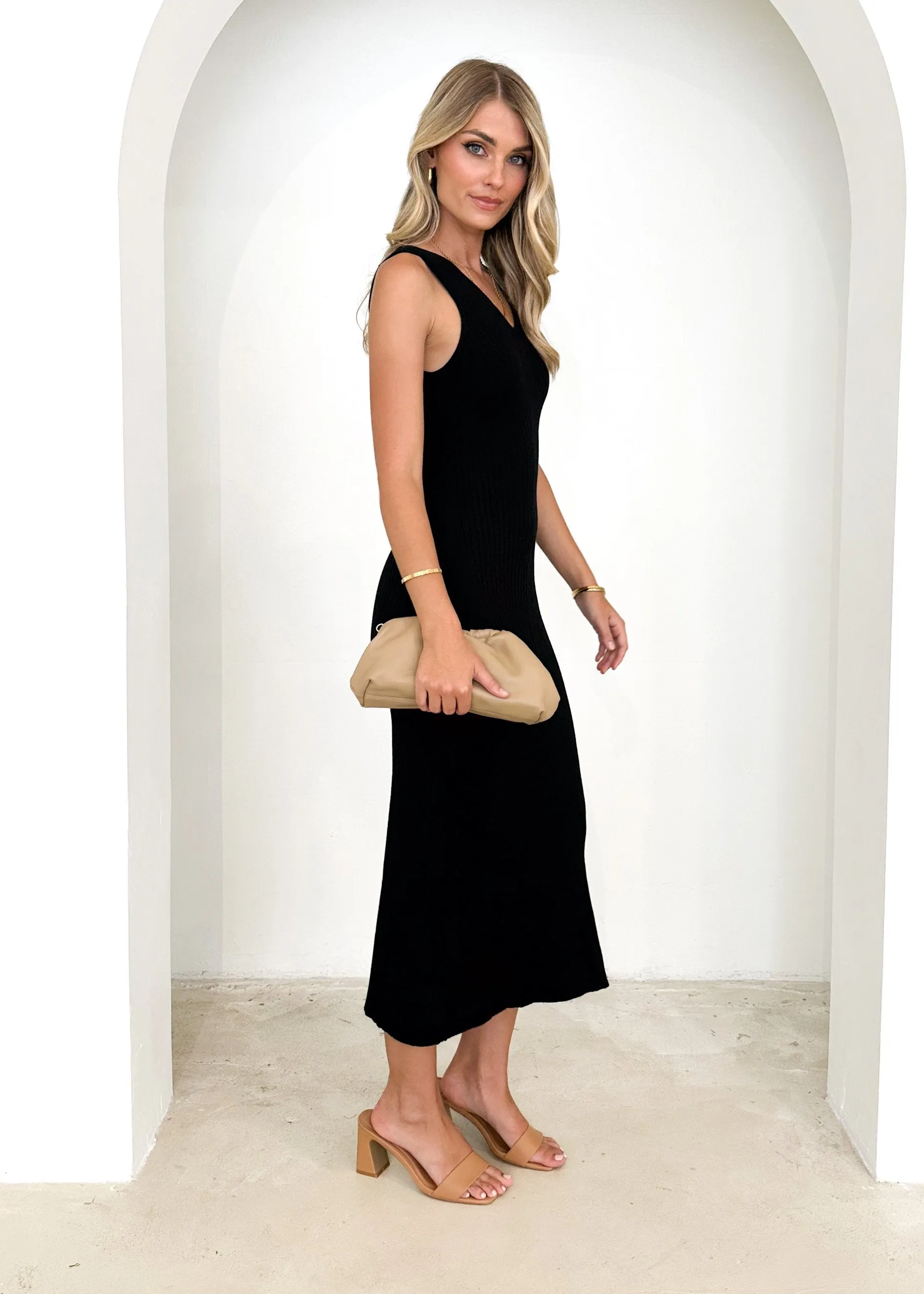 Aston Knit Maxi Dress - Black