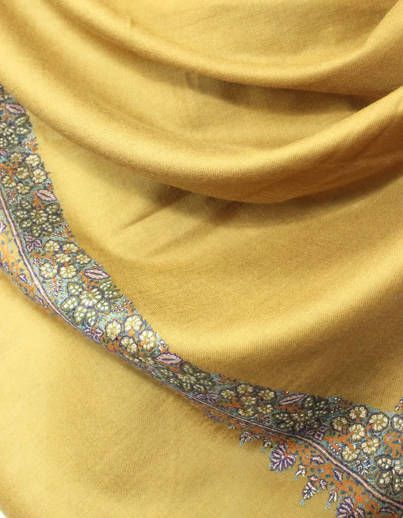 Beige Pashmina Shawl With Sozni Borders 5750