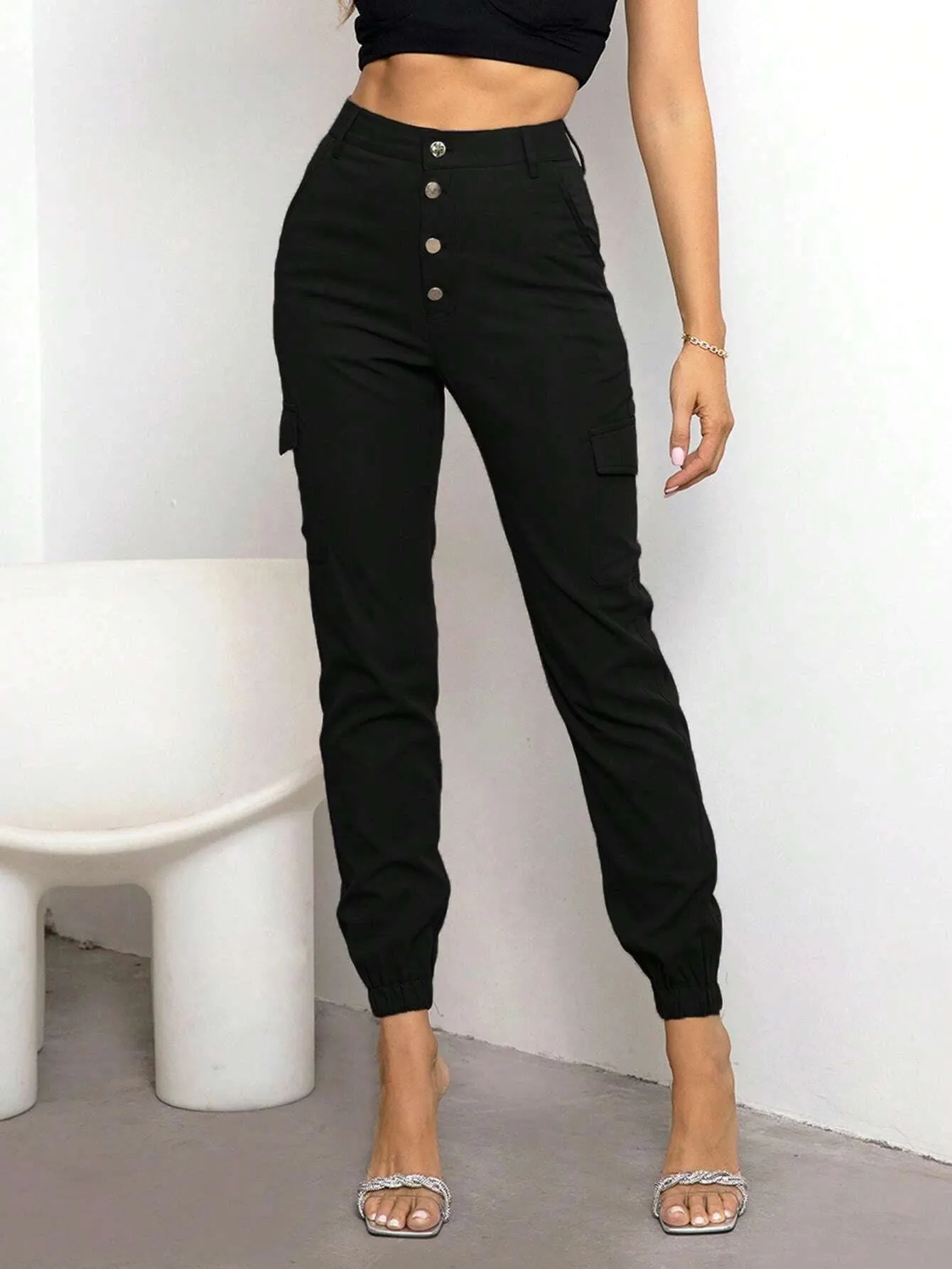 Buttoned Regular Fit Cargo Pants