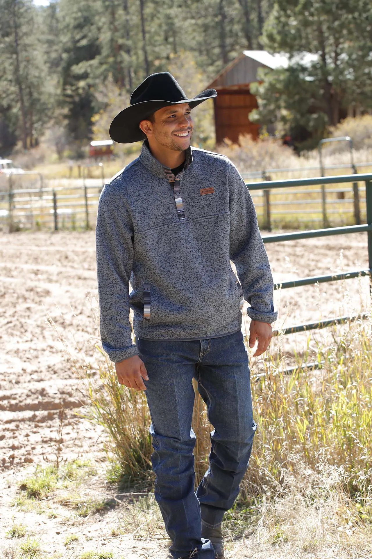 Cinch Men's Blue Sweater Knit Pullover