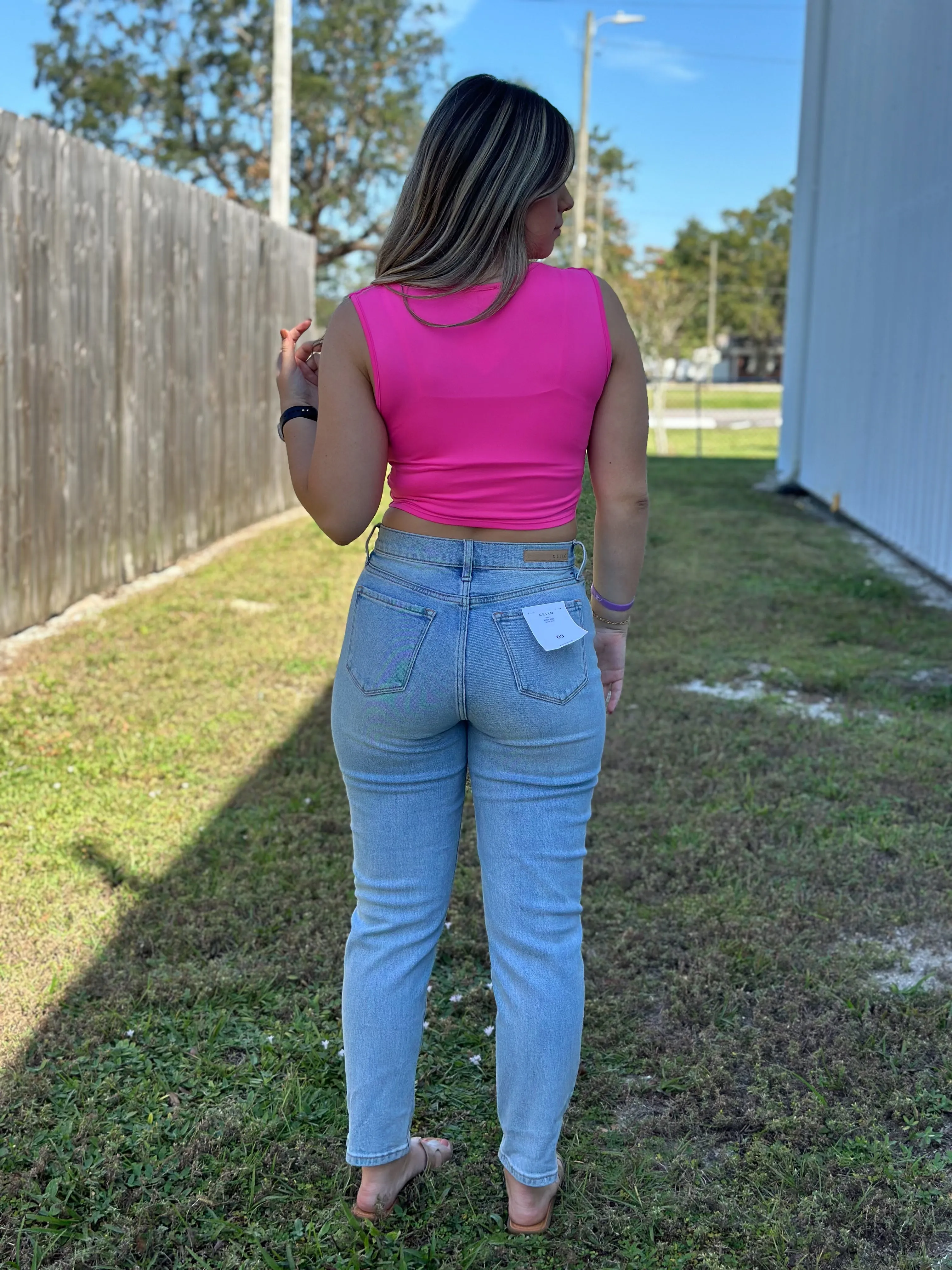 Clara Crop Tank Top - Hot Pink