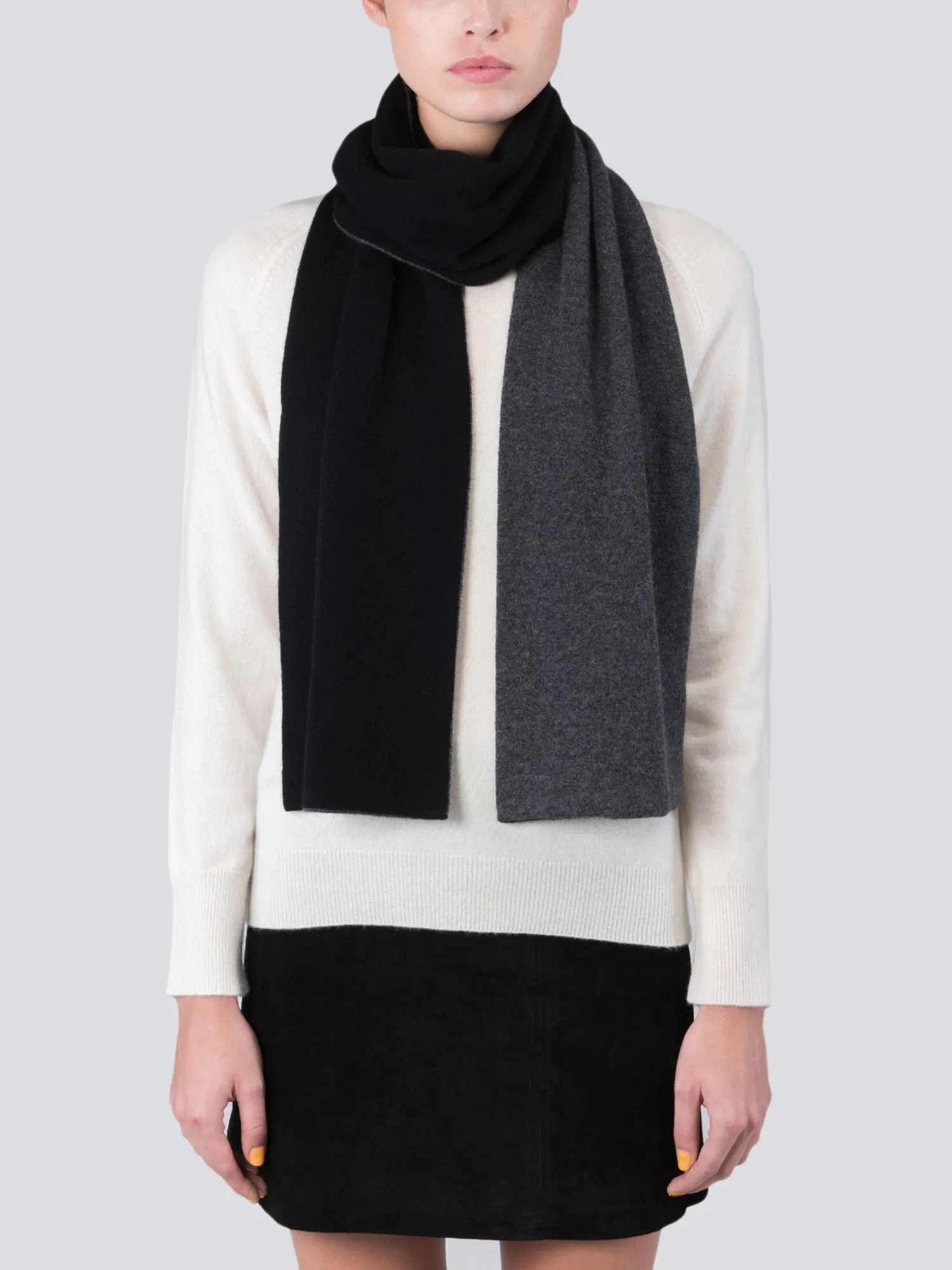 Colorblock Cashmere Scarf_Black/Graphite