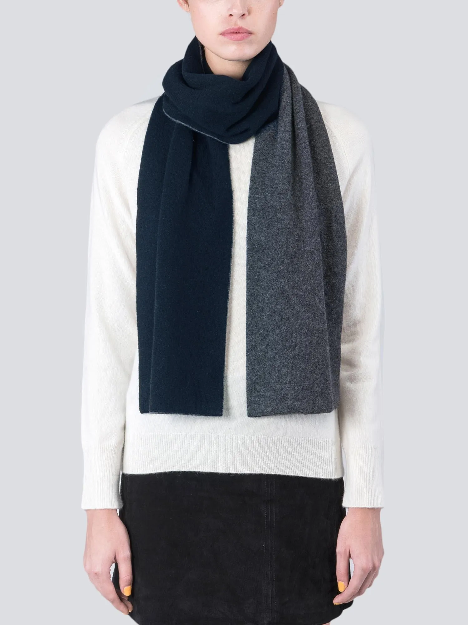 Colorblock Cashmere Scarf_Dark Navy/Light Grey