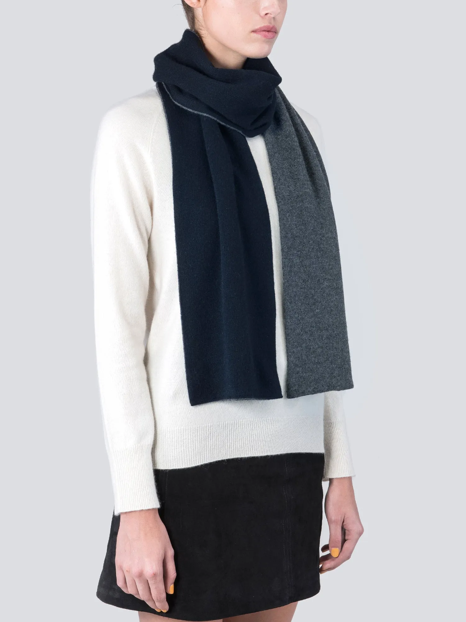 Colorblock Cashmere Scarf_Dark Navy/Light Grey