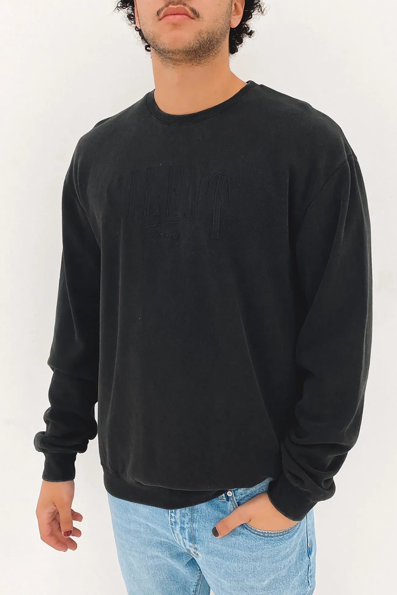 Embroided Pique Crew Washed Black