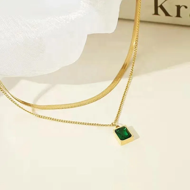 Emerald Stone Layer Necklace