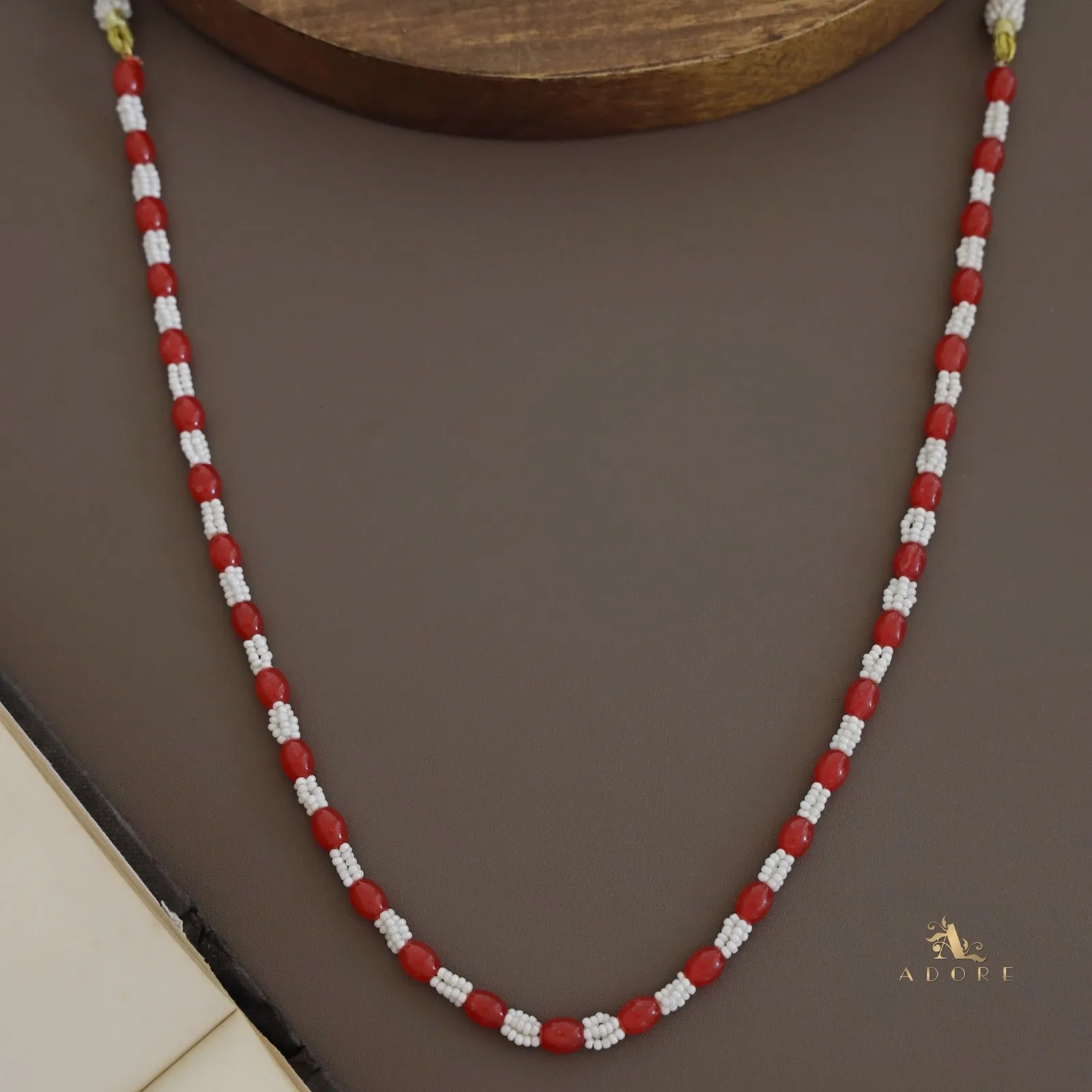 Hermina 1 Layer Neckpiece