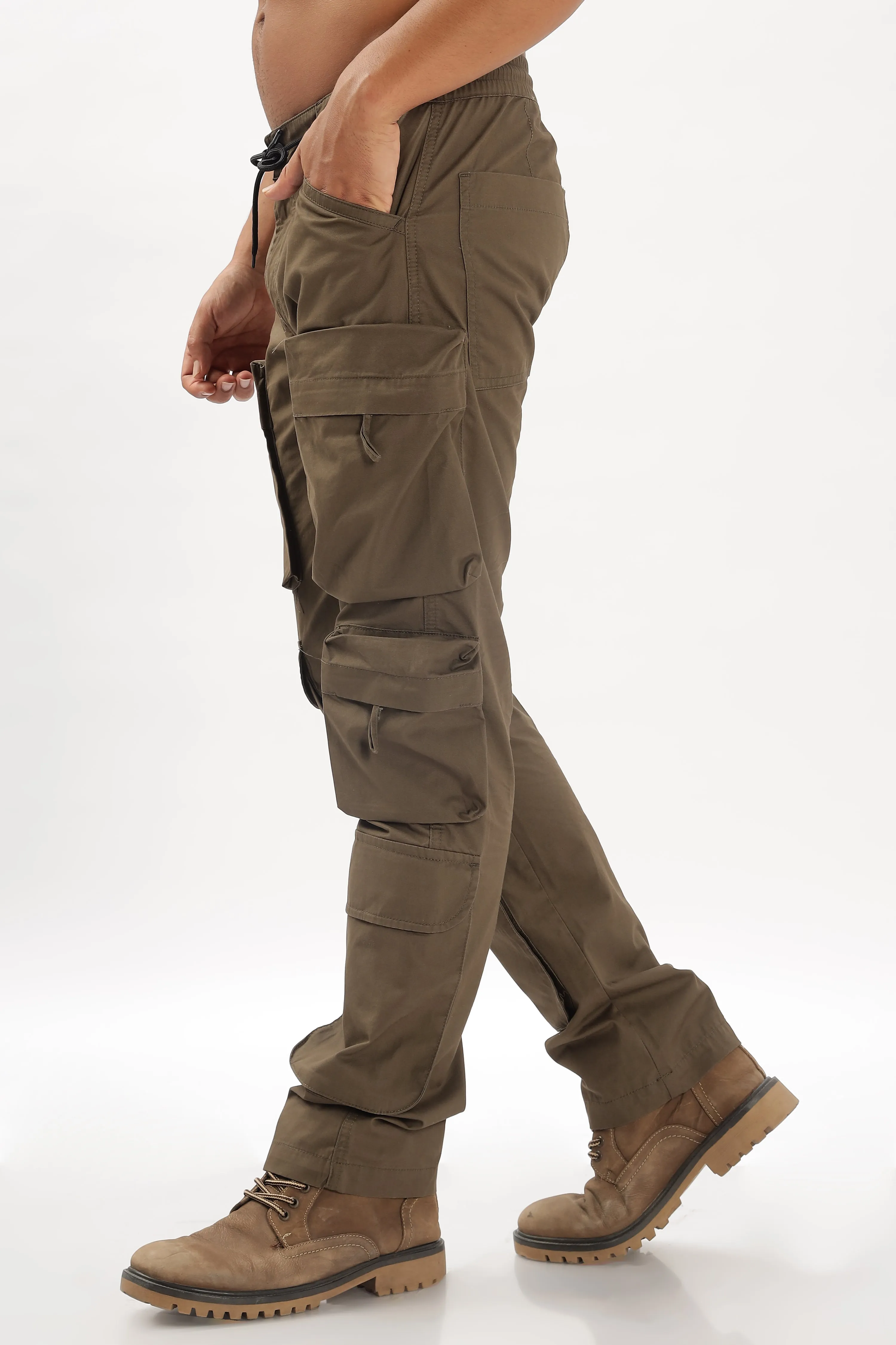 LIGHT BROWN CARGO PANTS