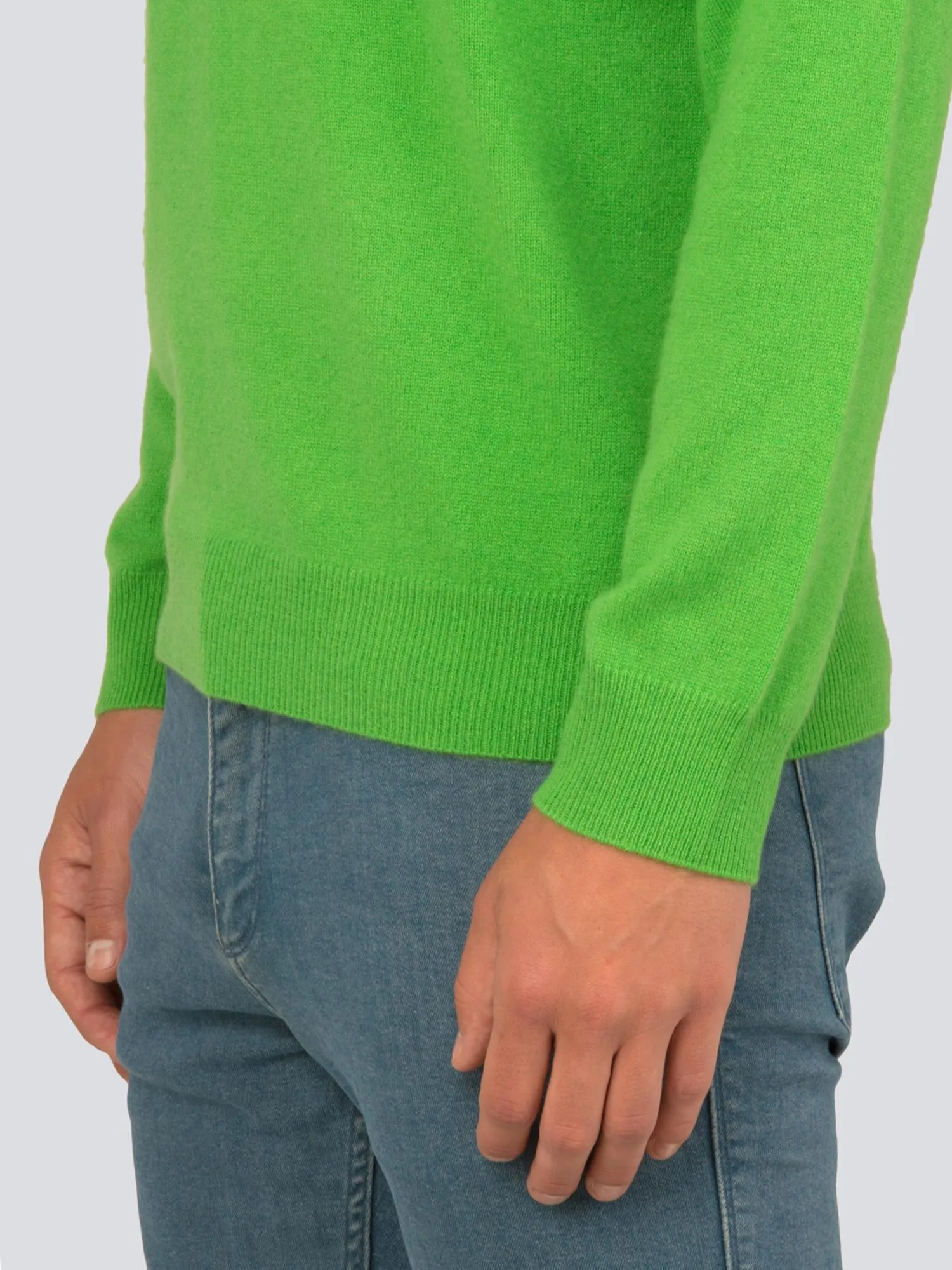 Men Crew Neck Sweater_Green