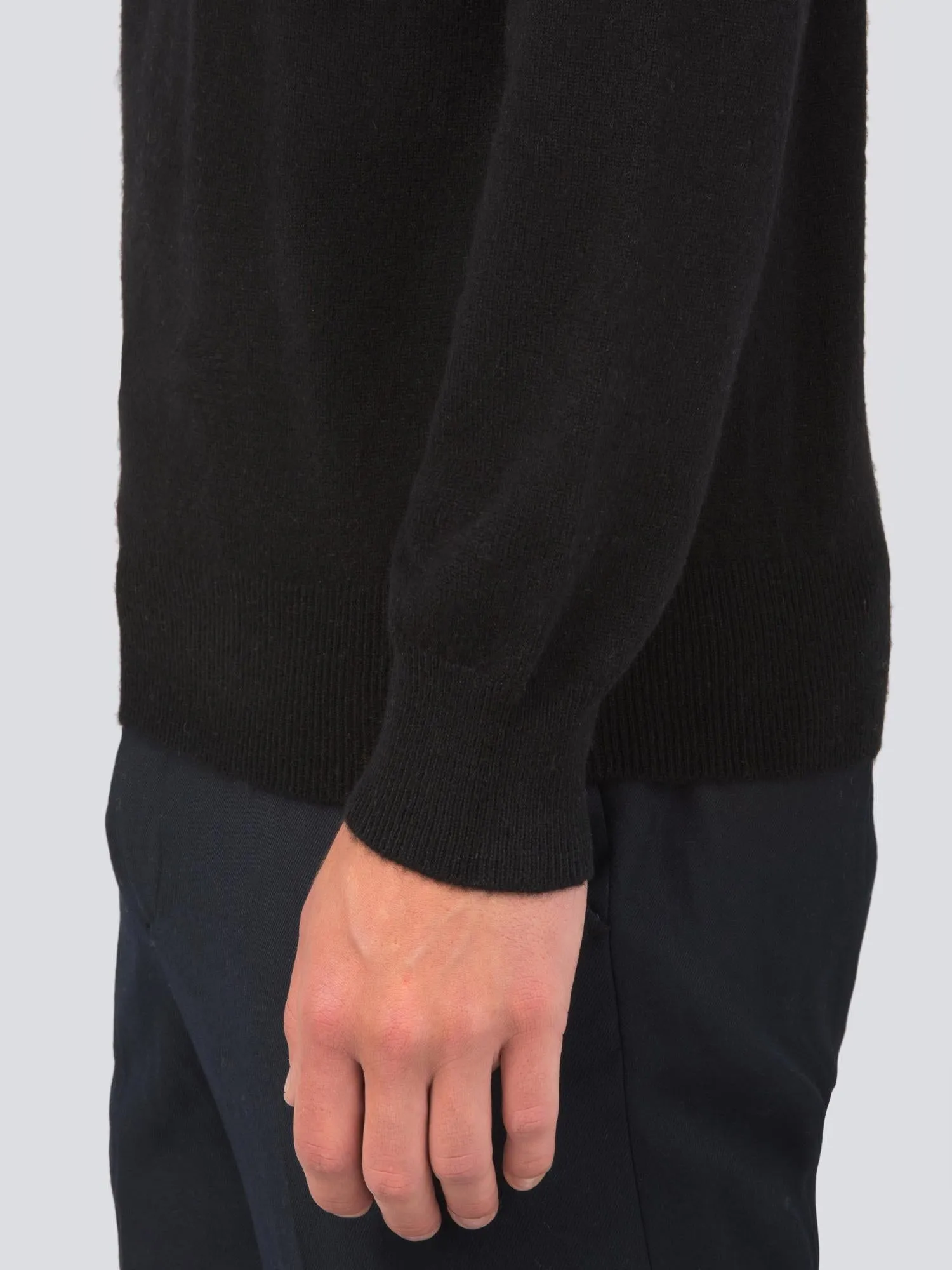 Men Mockneck Sweater_Black