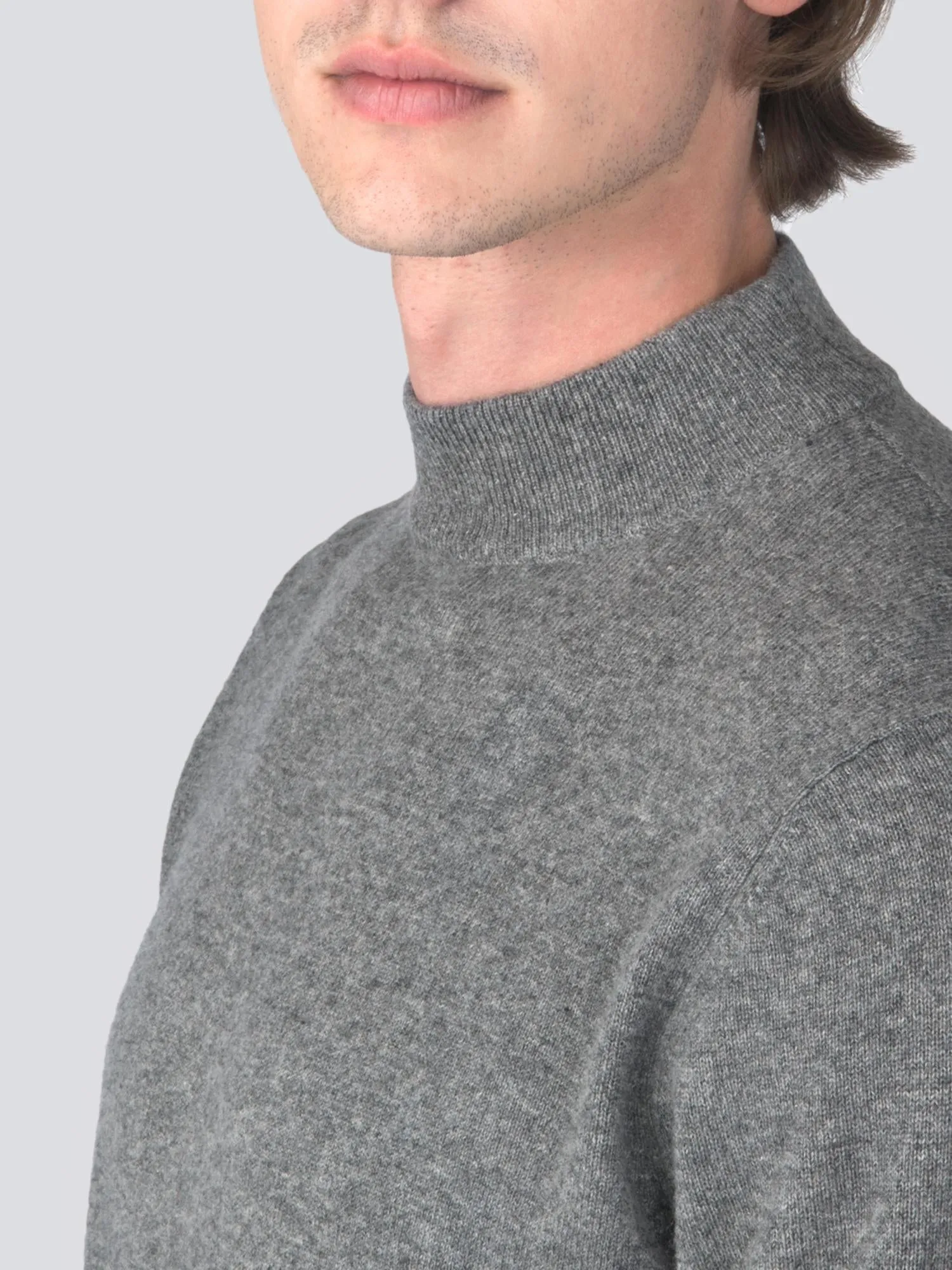 Men Mockneck Sweater_Grey