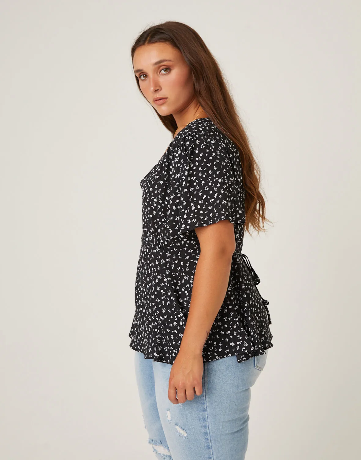 Plus Size Flutter Sleeve Floral Top