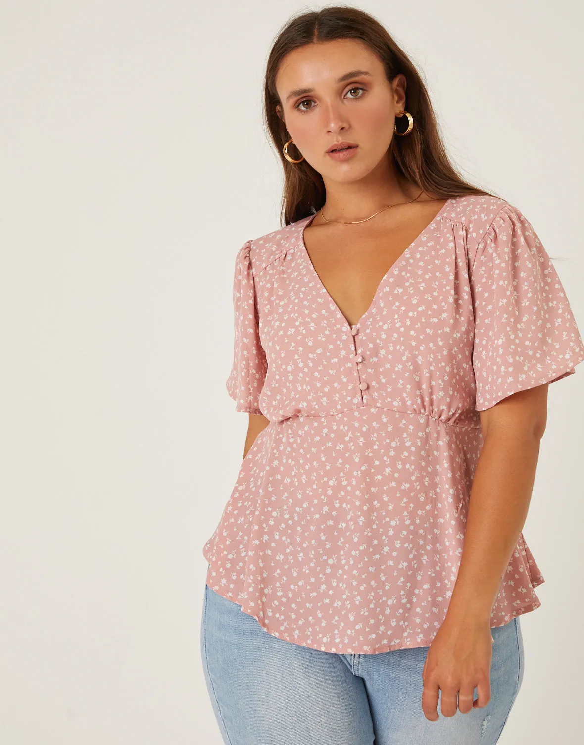 Plus Size Flutter Sleeve Floral Top