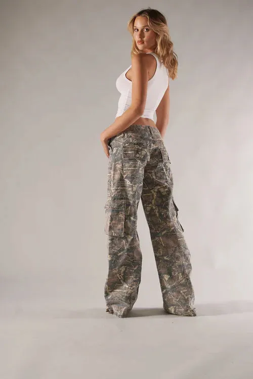 Rebelle Low Rise Cargo Pants