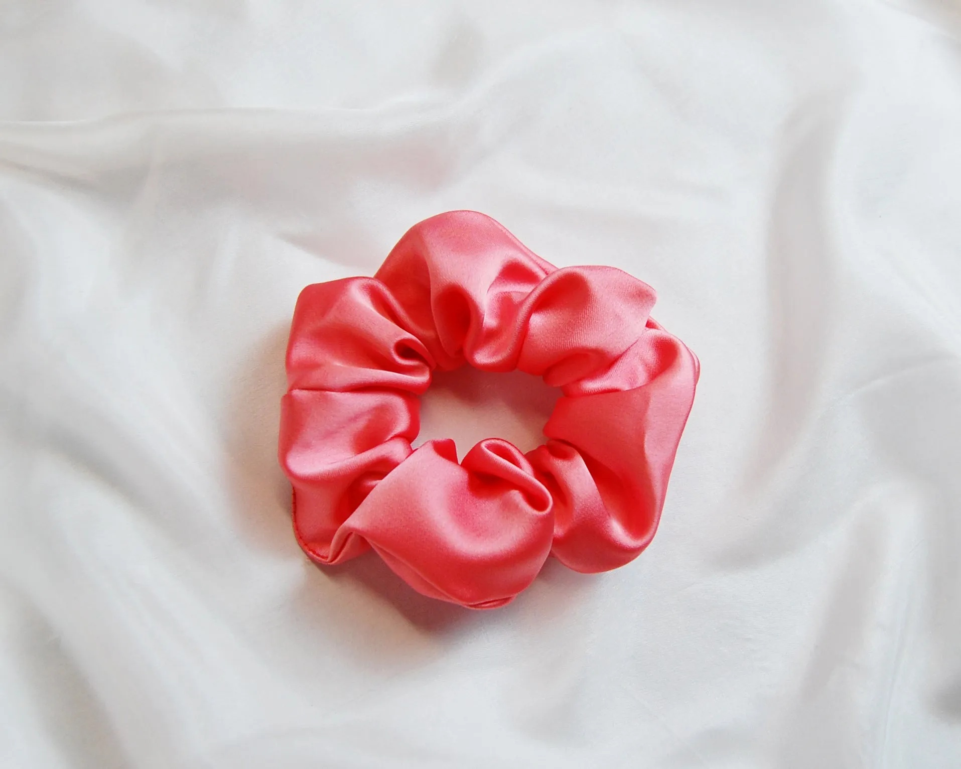 Scrunchie - Coral Pink