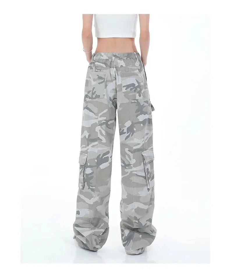 Wide Legs Camouflage Cargo Pants