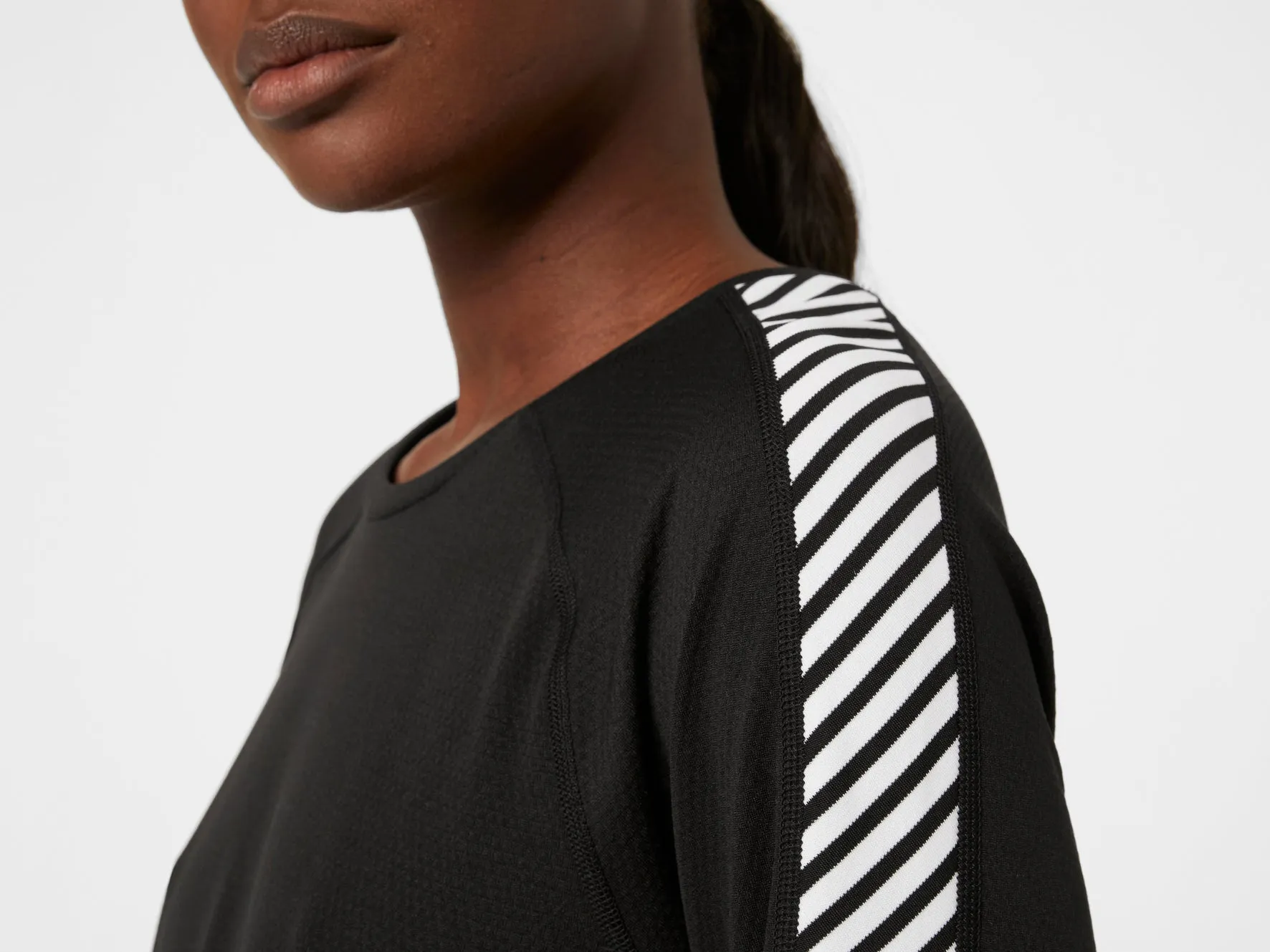 WOMEN'S LIFA ACTIVE STRIPE CREW